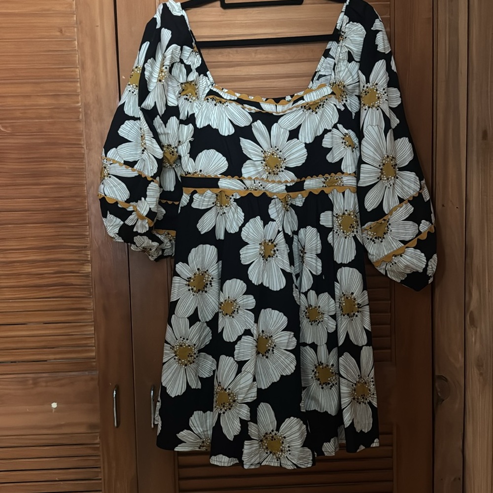 Entro flower dress - Picture 2 of 3
